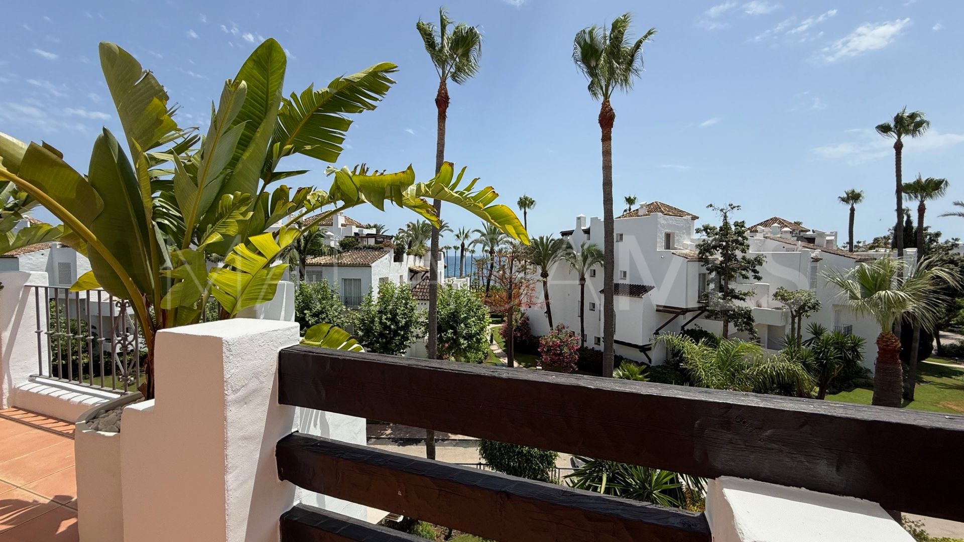 Appartement terrasse for sale in Alcazaba Beach