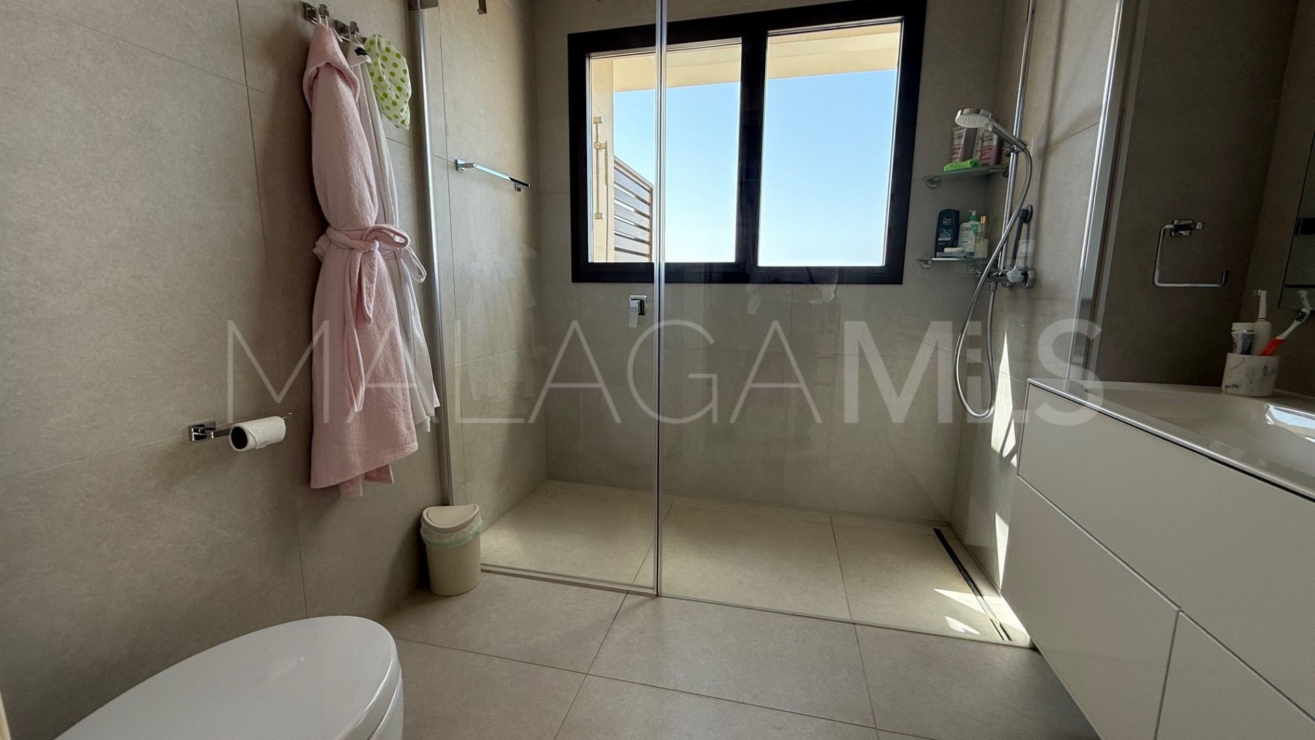 Radhus for sale in Velaya