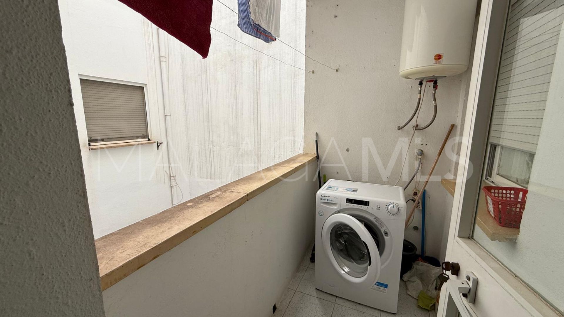 Buy San Pedro de Alcantara apartment with 3 bedrooms