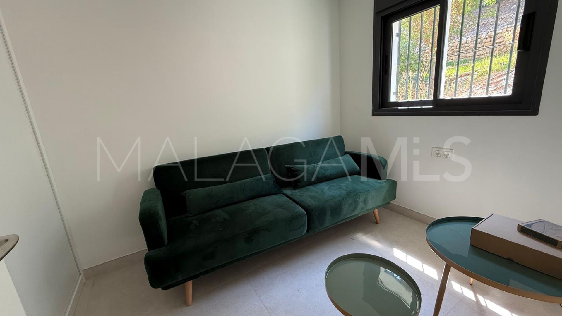 La Quinta apartment for sale