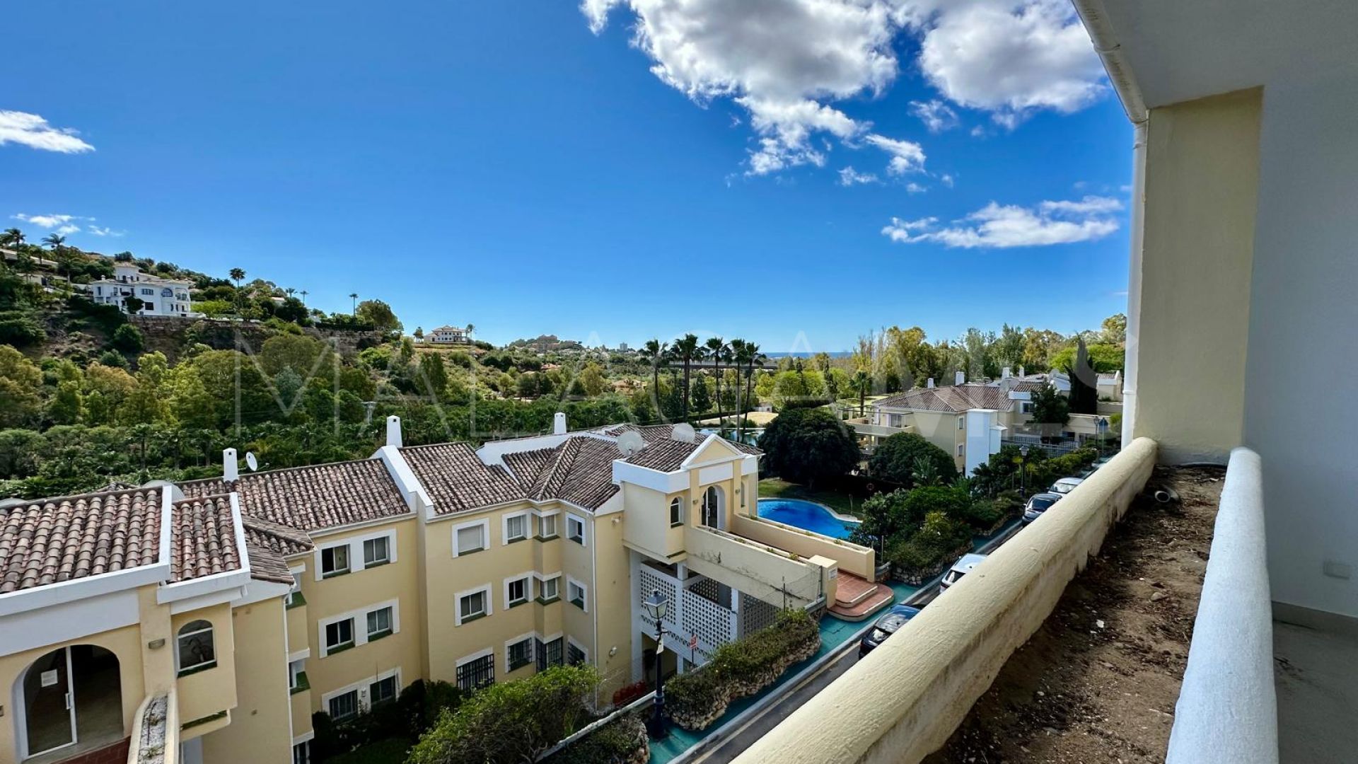 La Quinta apartment for sale