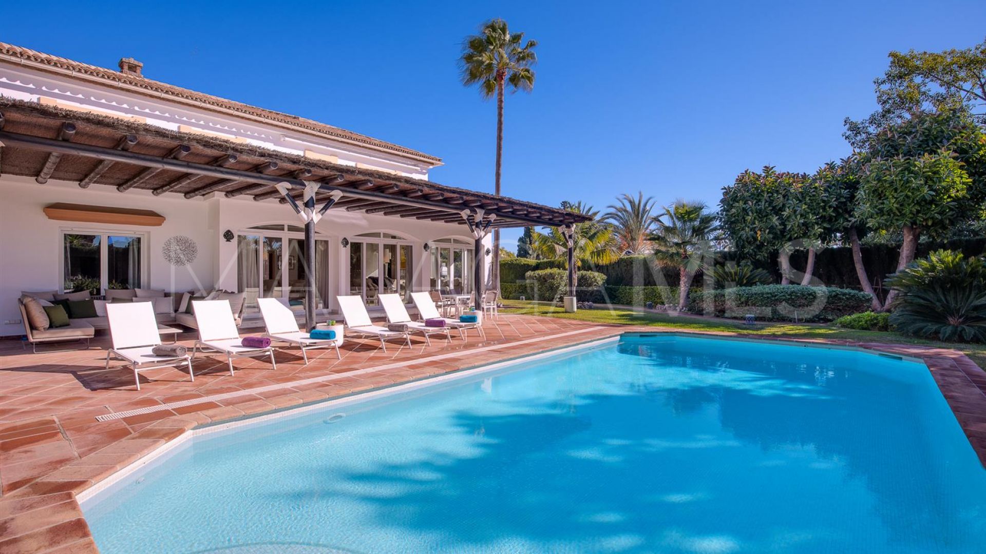 Se vende villa in Guadalmina Baja de 6 bedrooms
