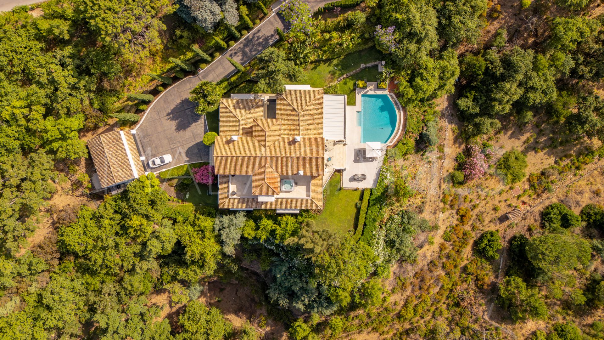 Villa for sale in La Zagaleta