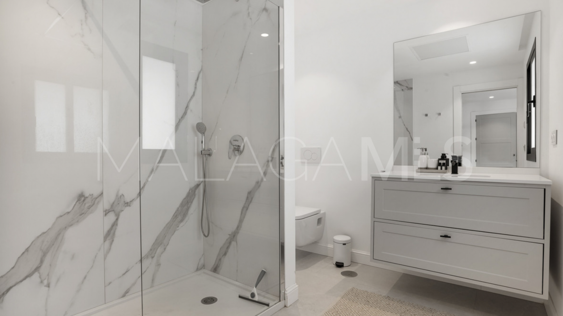 Villa for sale in Paraiso Alto