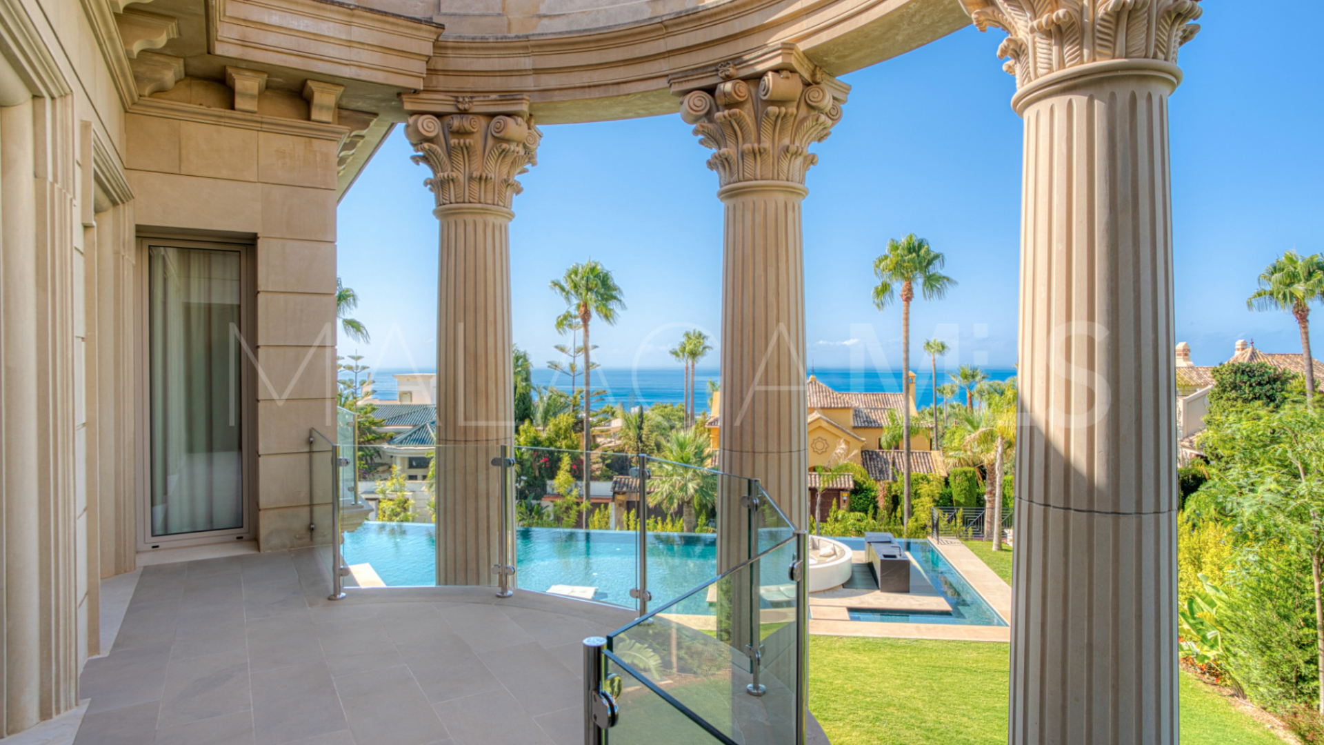 Villa for sale in Sierra Blanca