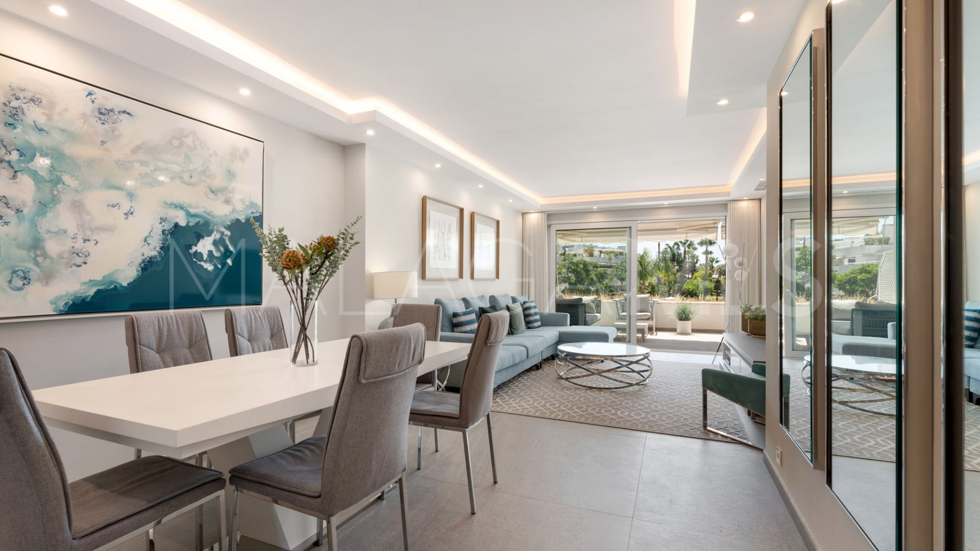 Nueva Andalucia apartment for sale