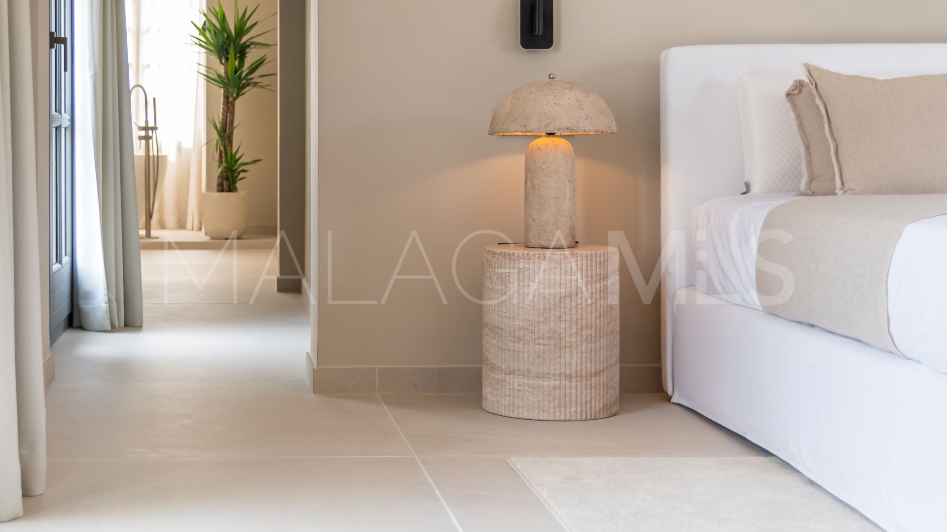 Villa a la venta de 5 bedrooms in Atalaya Golf