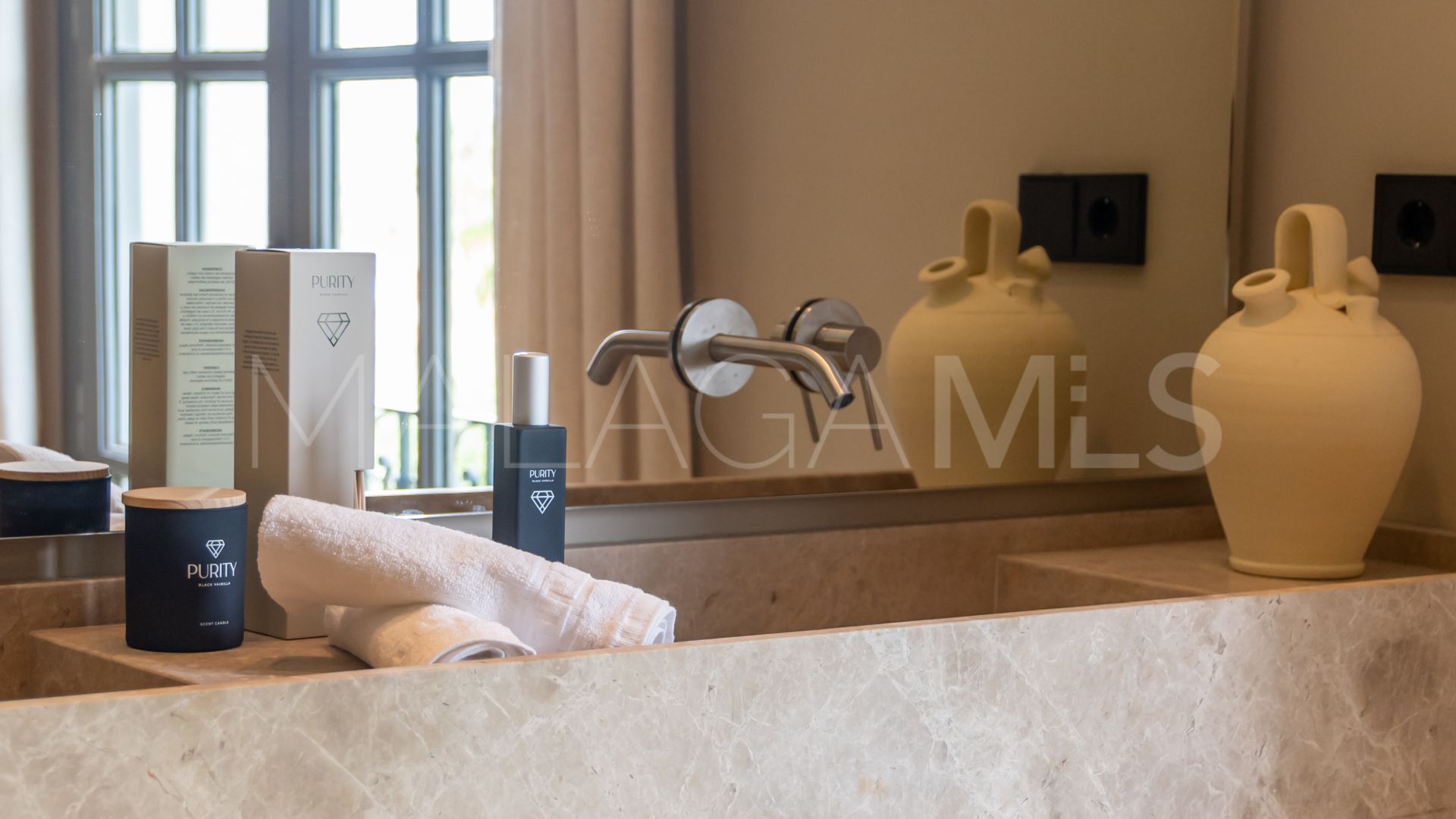 Villa a la venta de 5 bedrooms in Atalaya Golf
