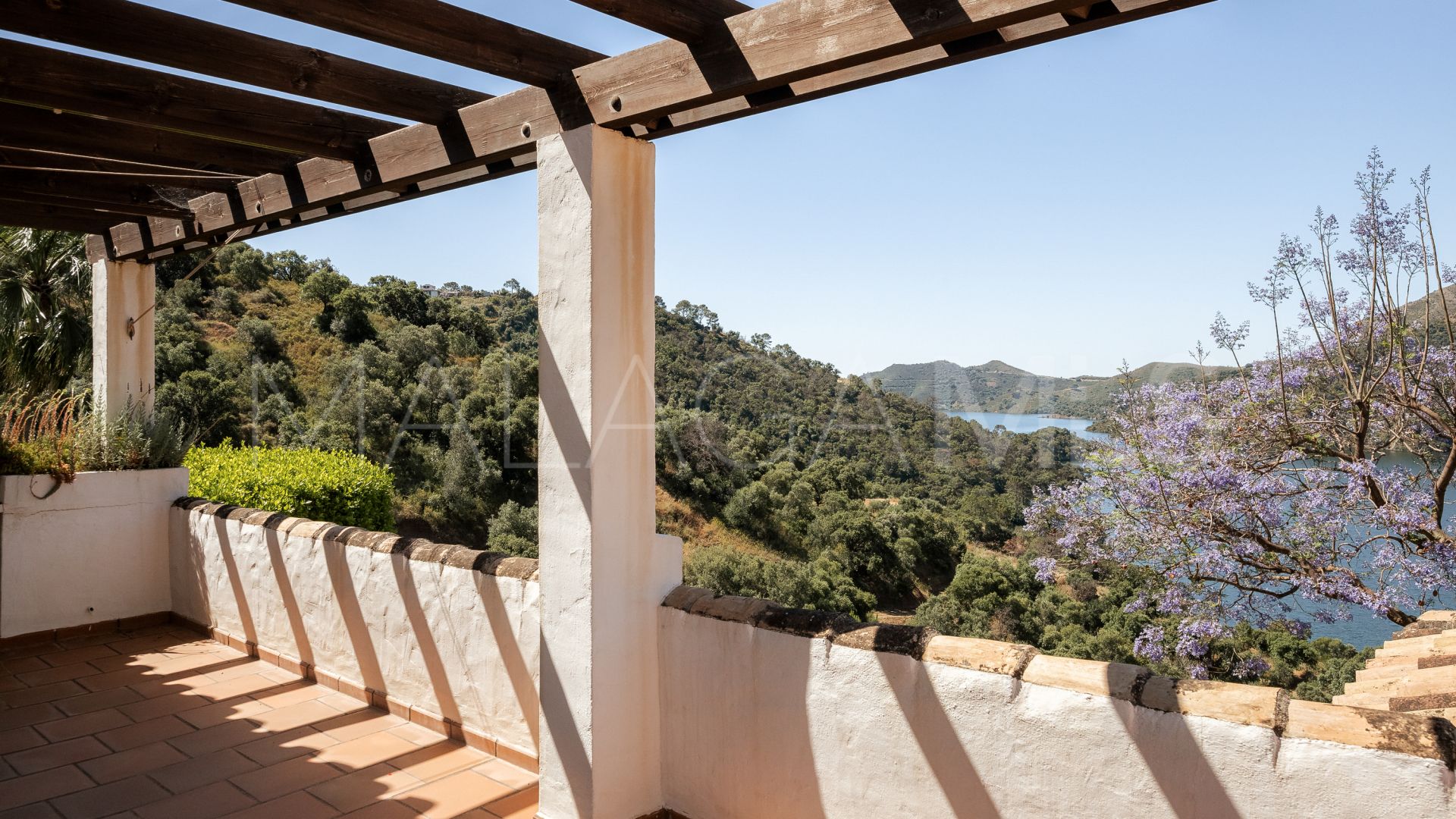 Finca for sale in Istan