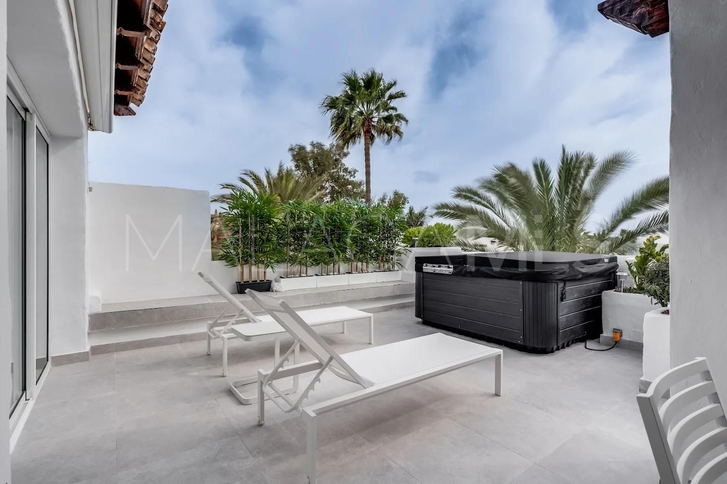 Zweistöckiges penthouse for sale in Marbella - Puerto Banus