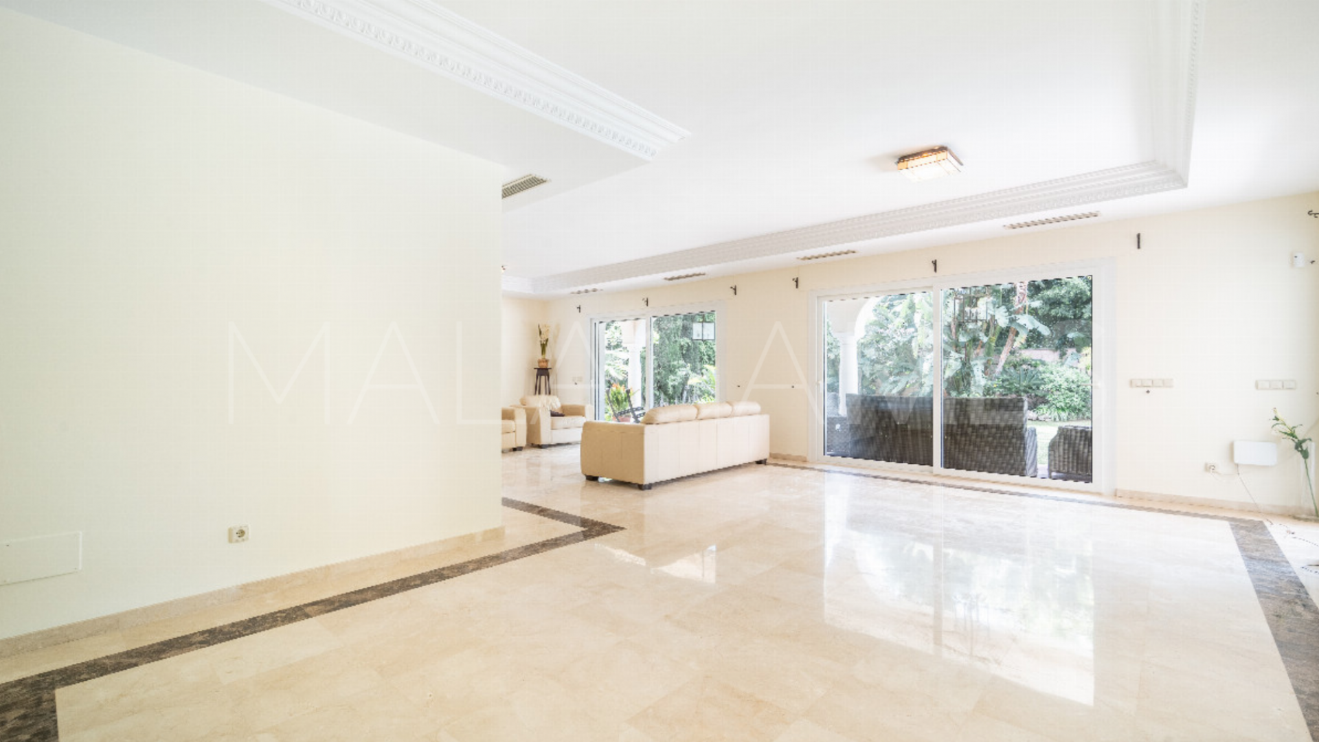 Villa for sale in Paraiso Barronal de 5 bedrooms