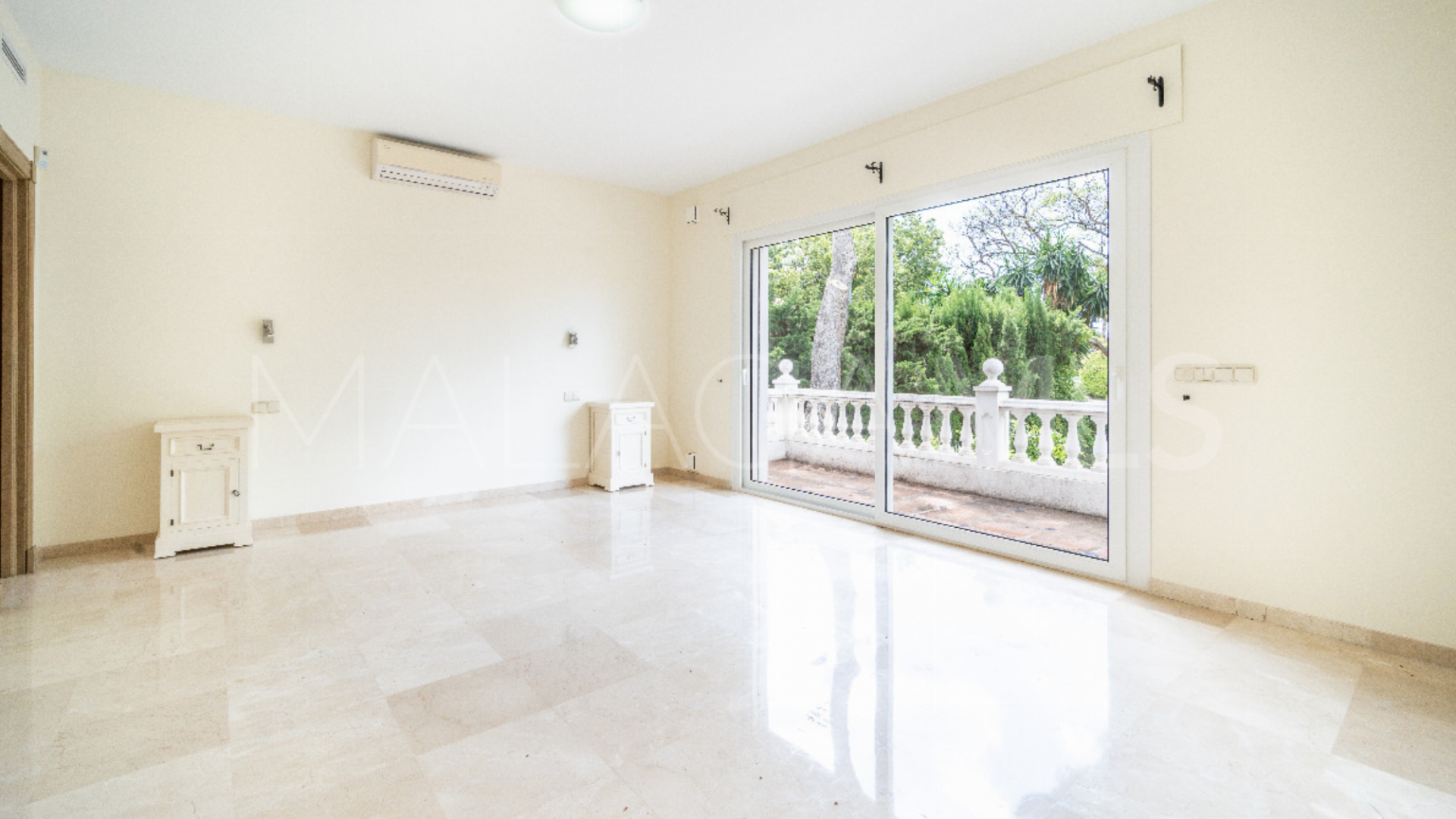 Villa for sale in Paraiso Barronal de 5 bedrooms