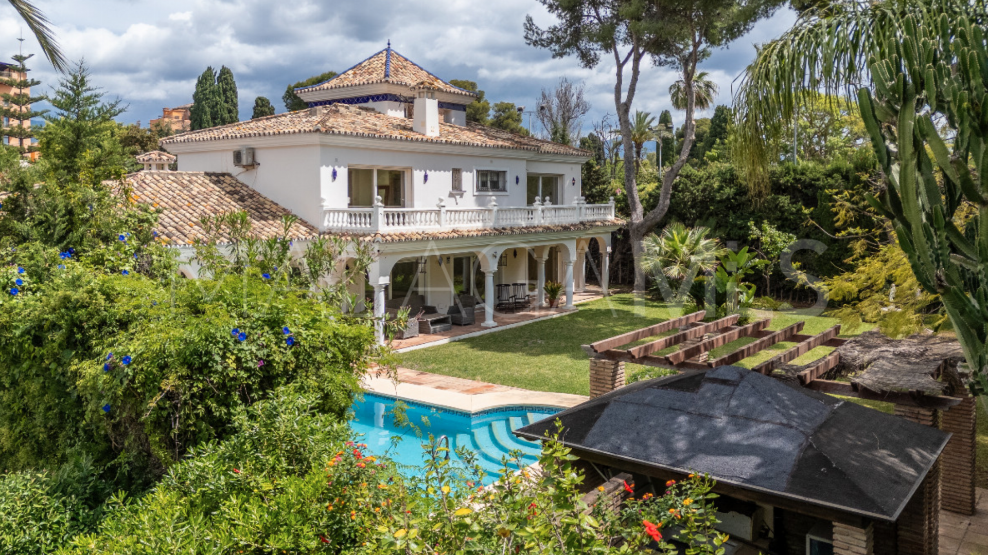 Villa for sale in Paraiso Barronal de 5 bedrooms