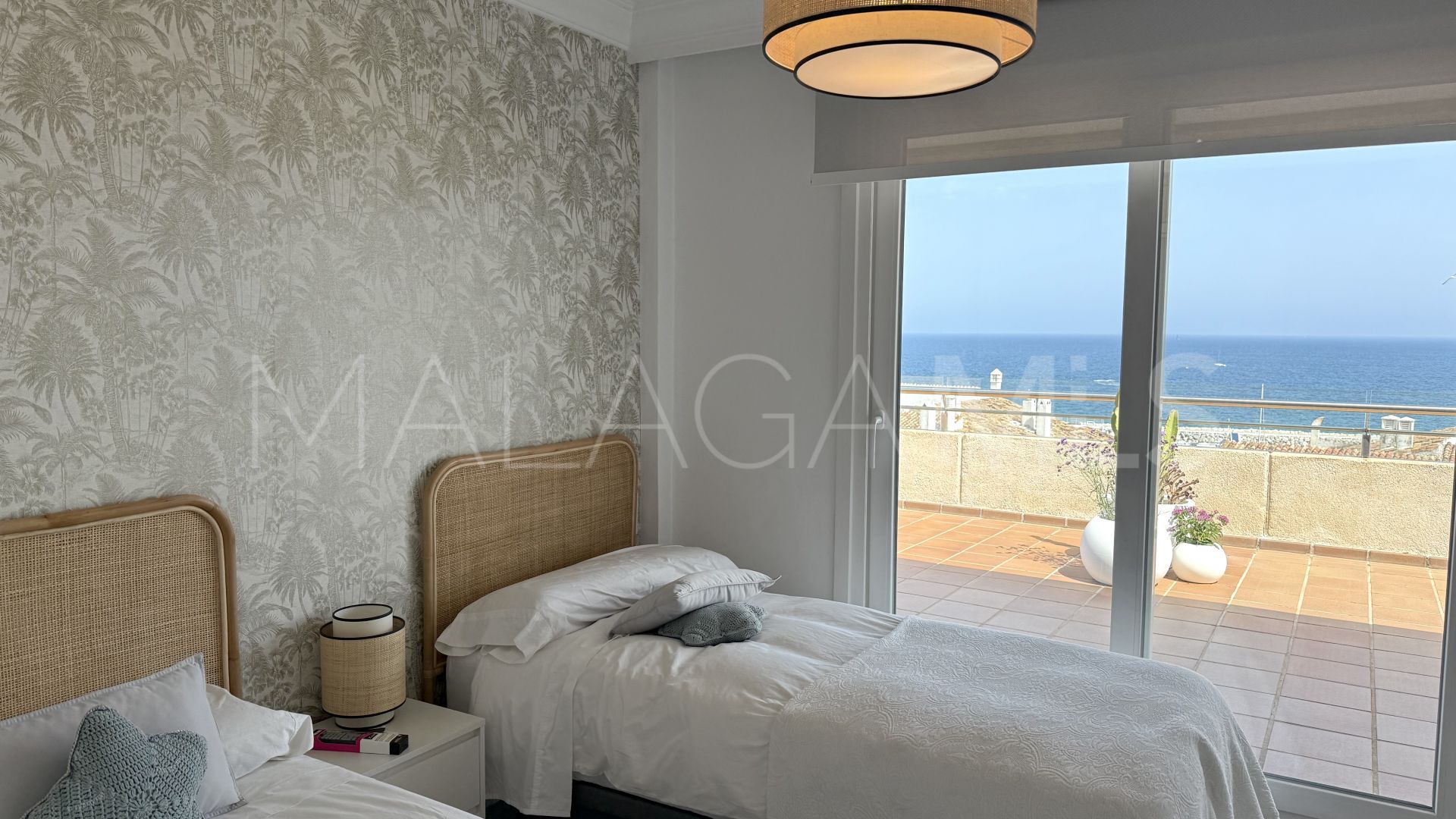 3 bedrooms Marina Banus penthouse for sale