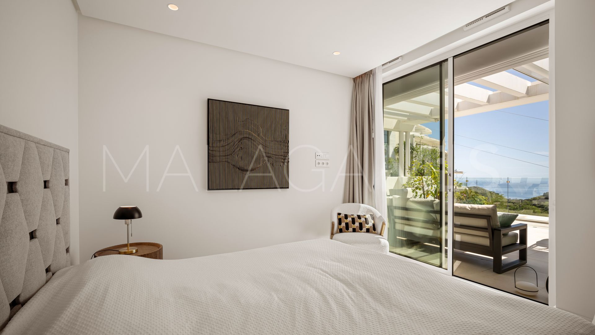 For sale 3 bedrooms penthouse in Palo Alto