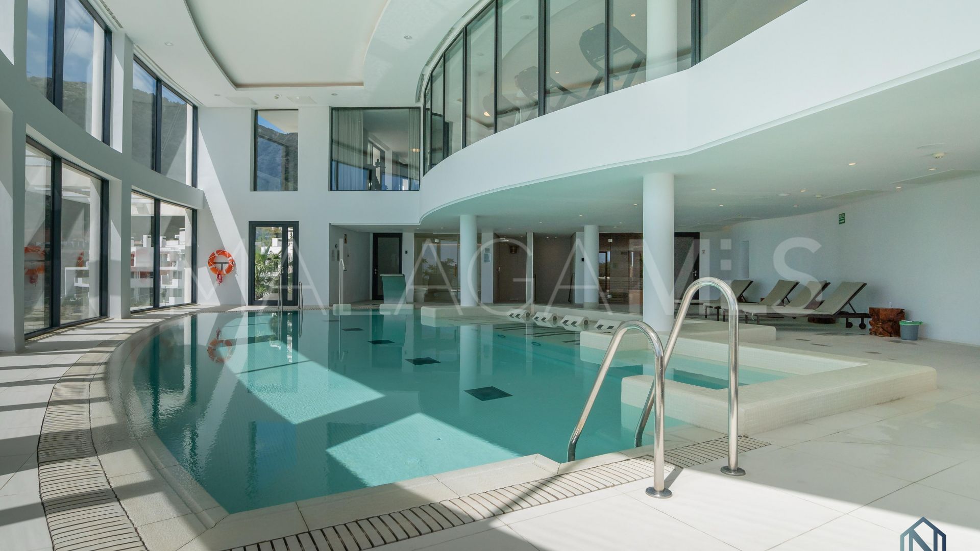 For sale 3 bedrooms penthouse in Palo Alto