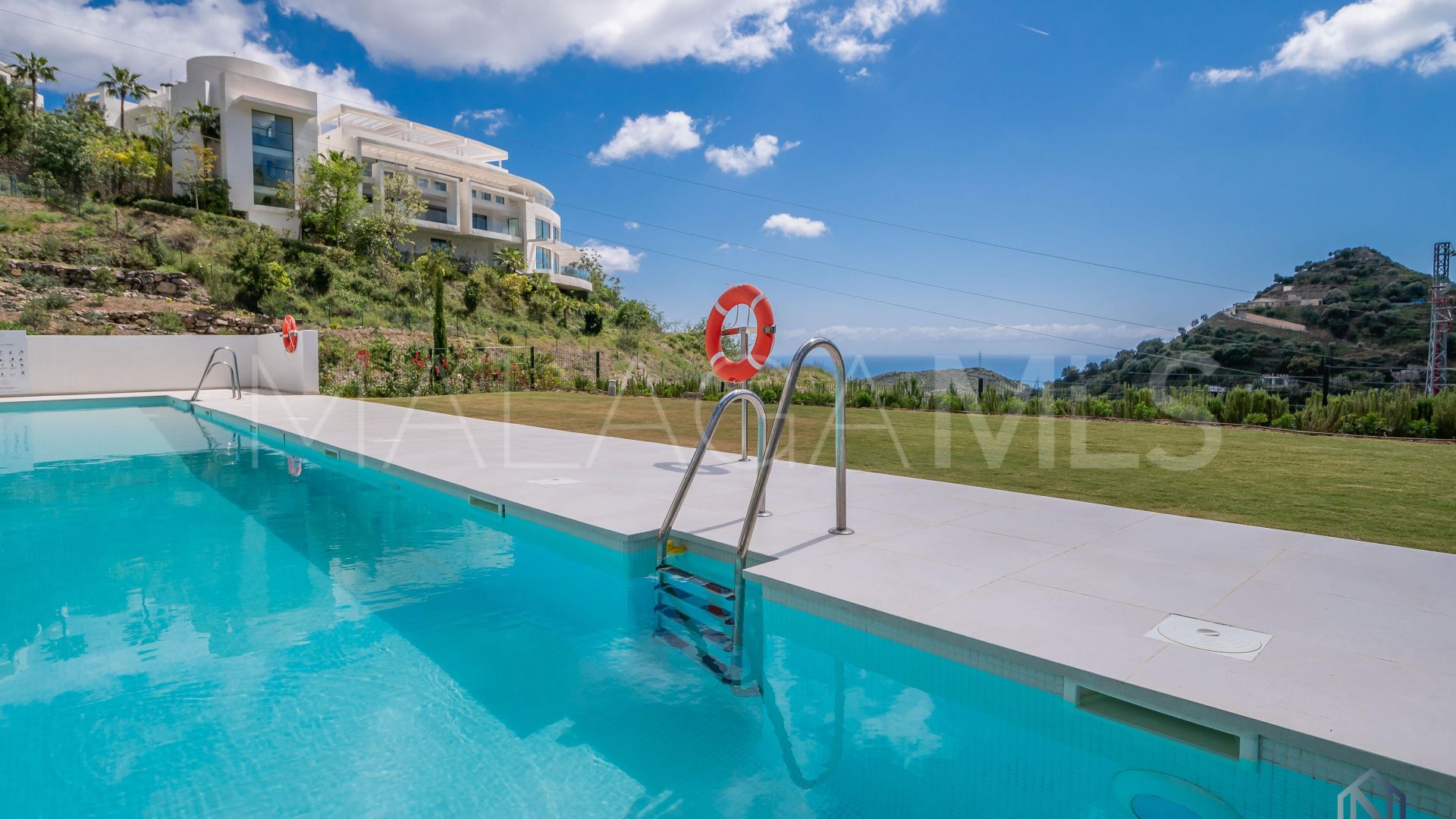 For sale 3 bedrooms penthouse in Palo Alto