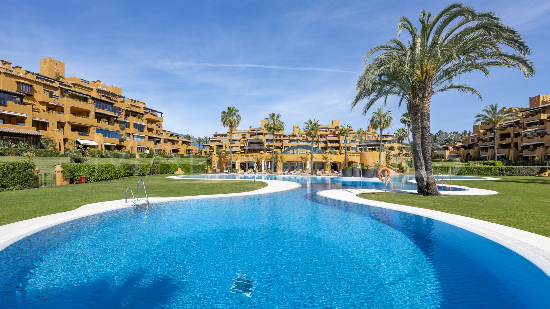 Markplanslägenhet for sale in Los Granados del Mar