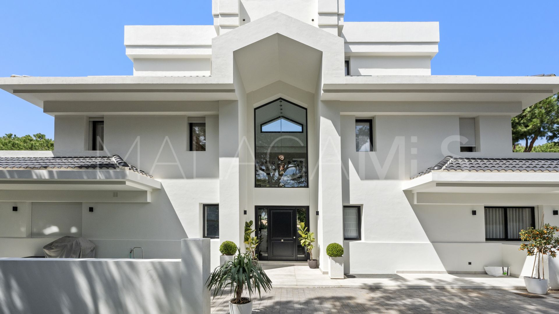 For sale villa in Las Chapas
