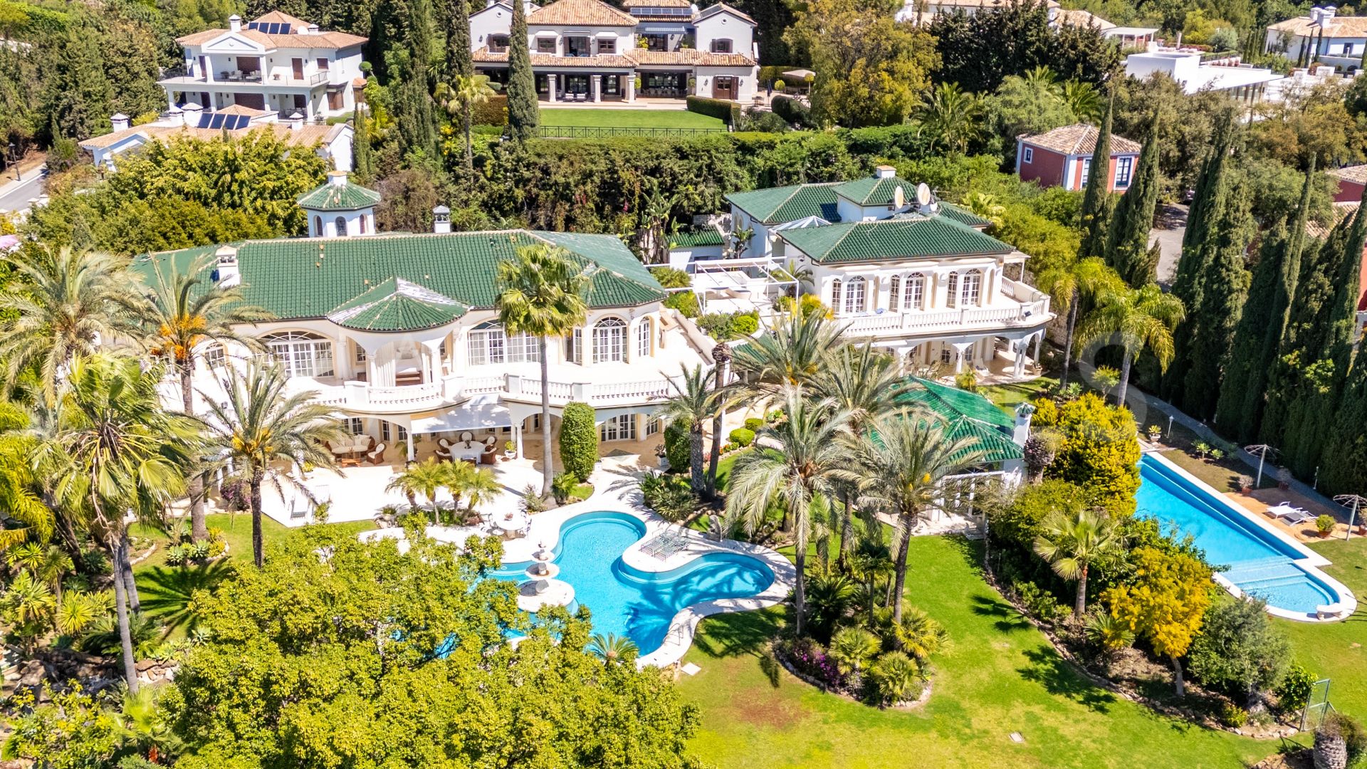 Se vende villa in Cascada de Camojan