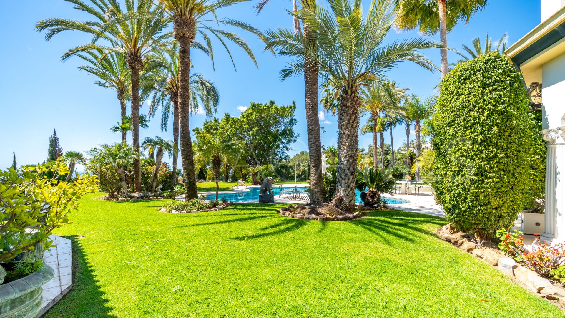 Se vende villa in Cascada de Camojan