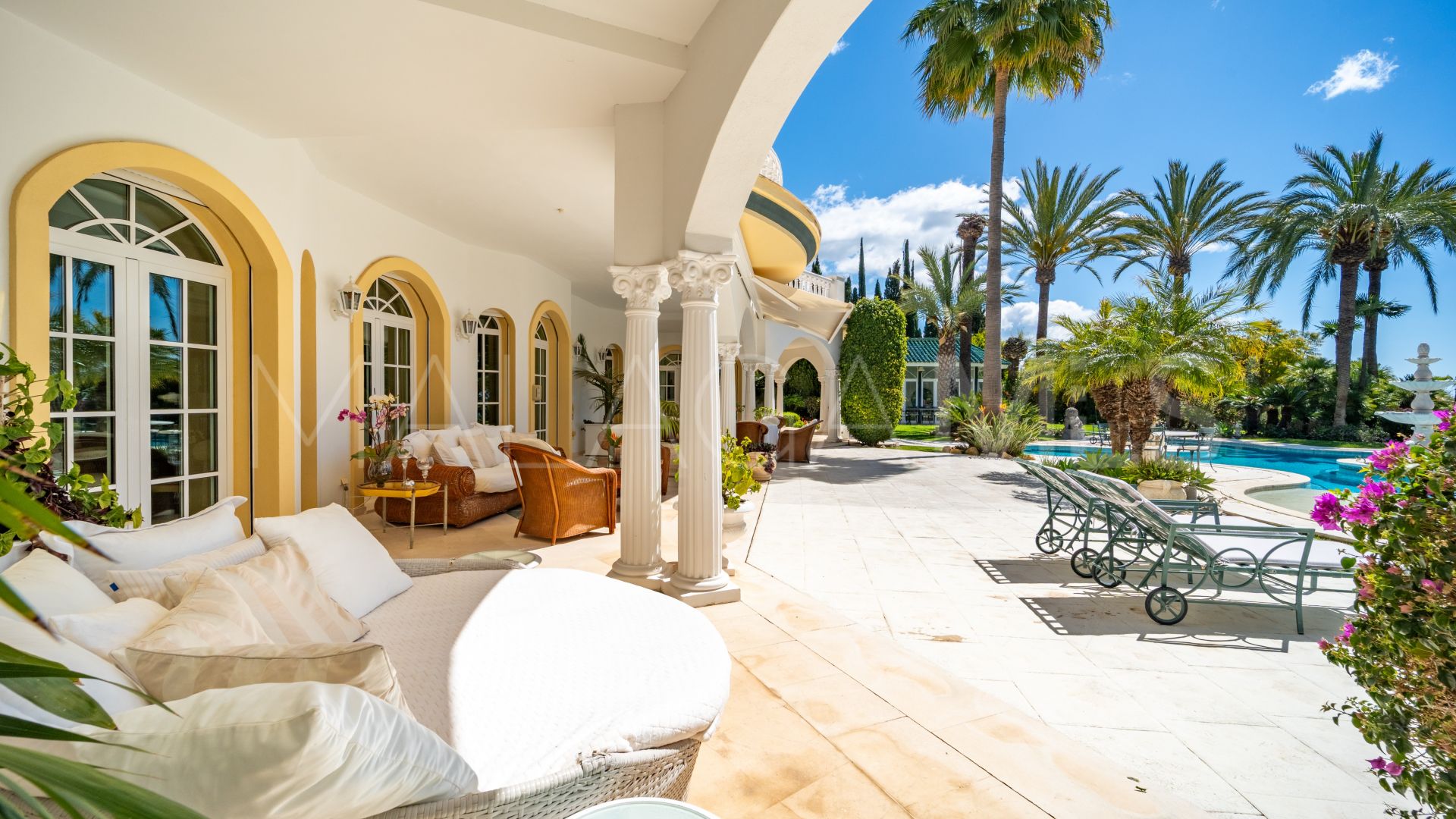 Se vende villa in Cascada de Camojan