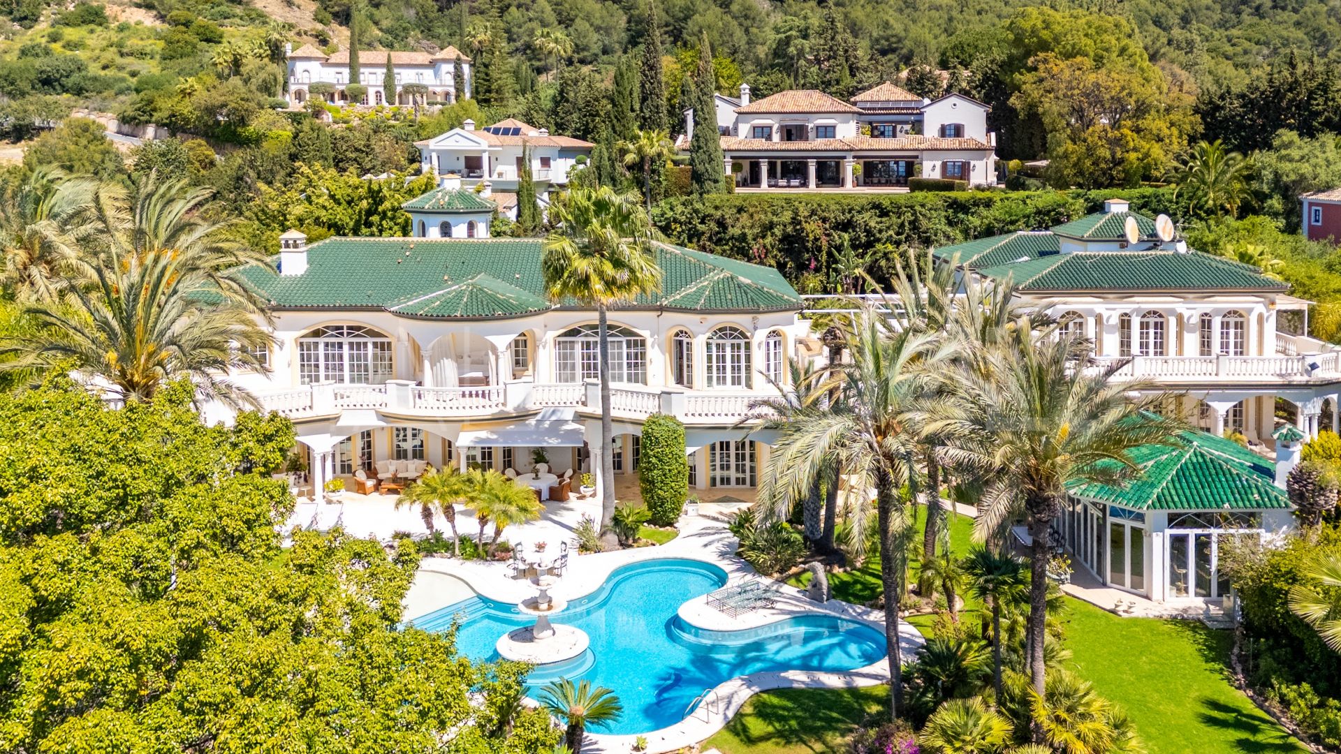 Se vende villa in Cascada de Camojan