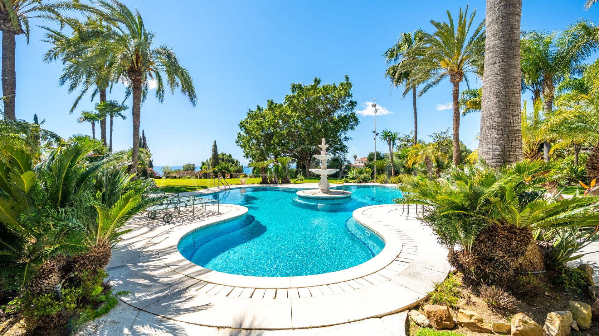 Se vende villa in Cascada de Camojan