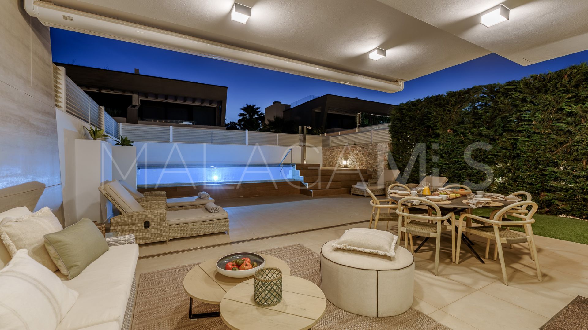 Doppelhaushälfte for sale in Marbella - Puerto Banus