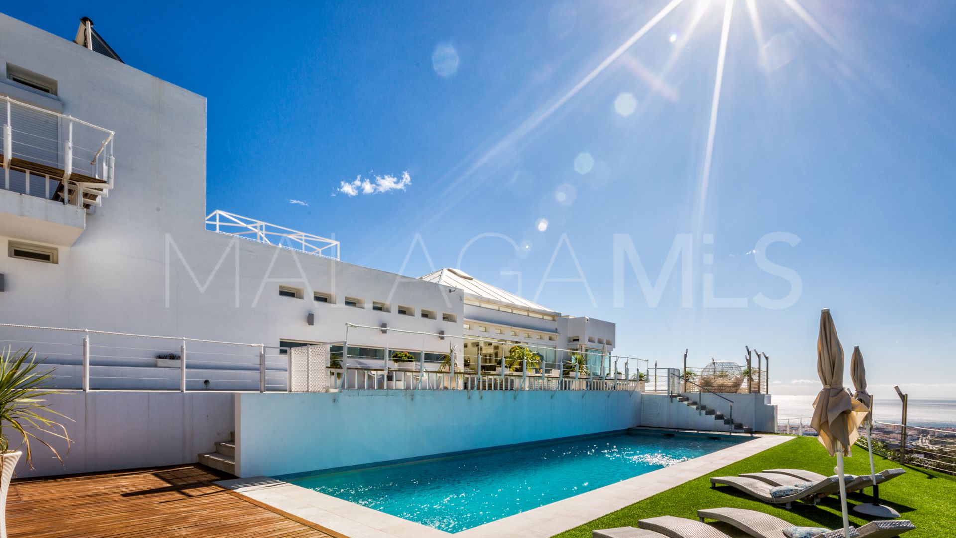 Altos de Estepona, villa for sale de 7 bedrooms