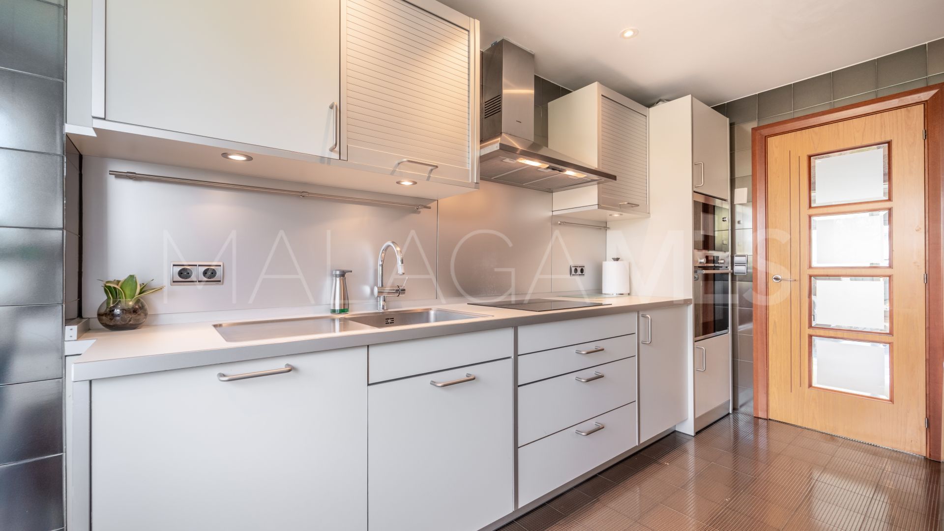 For sale apartment in El Embrujo Banús