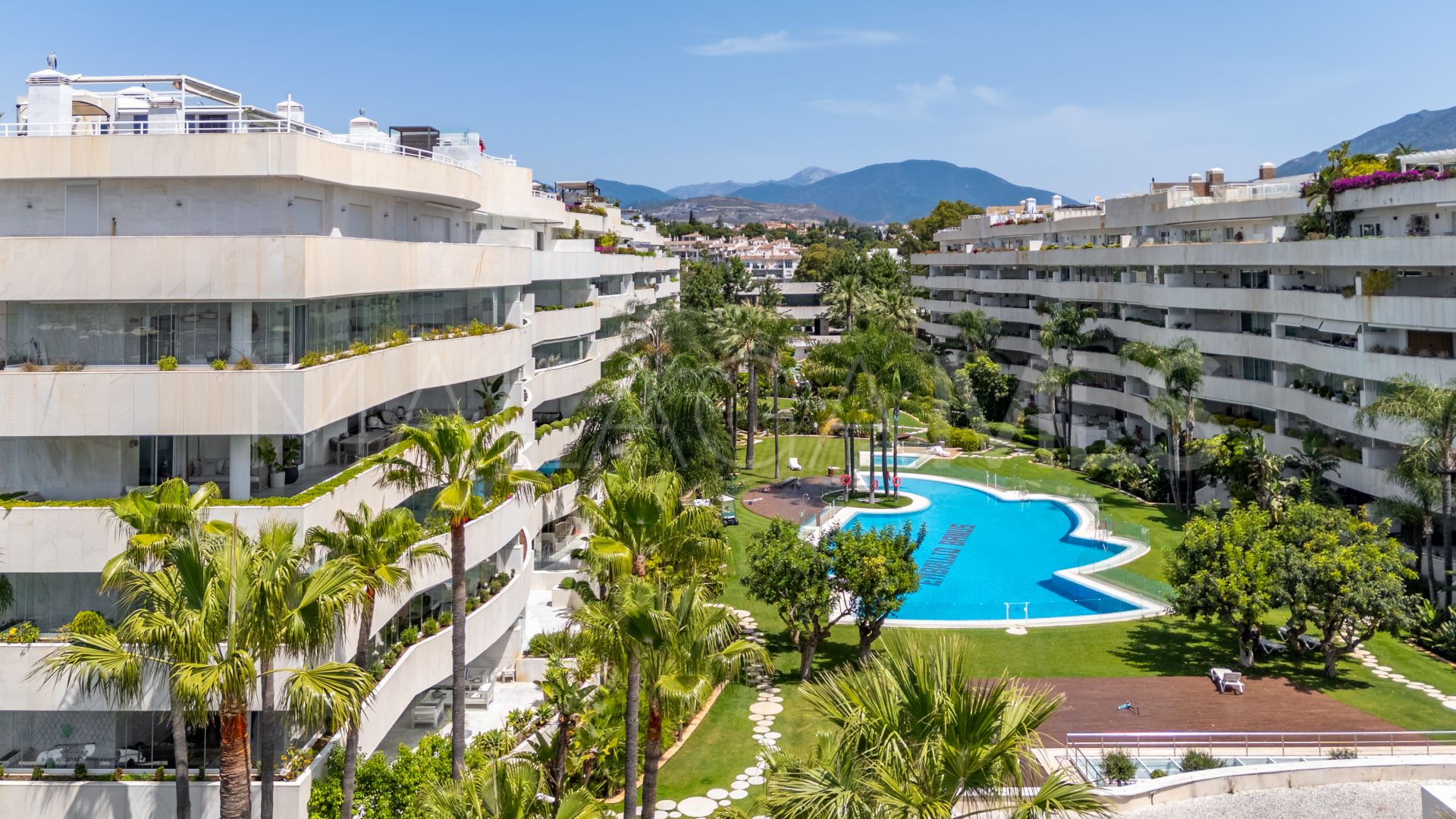 Lägenhet for sale in El Embrujo Banús