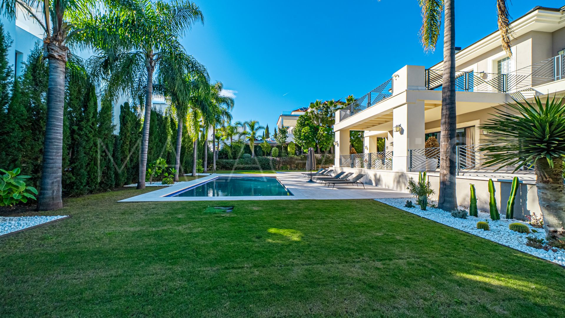 Villa for sale in Los Flamingos