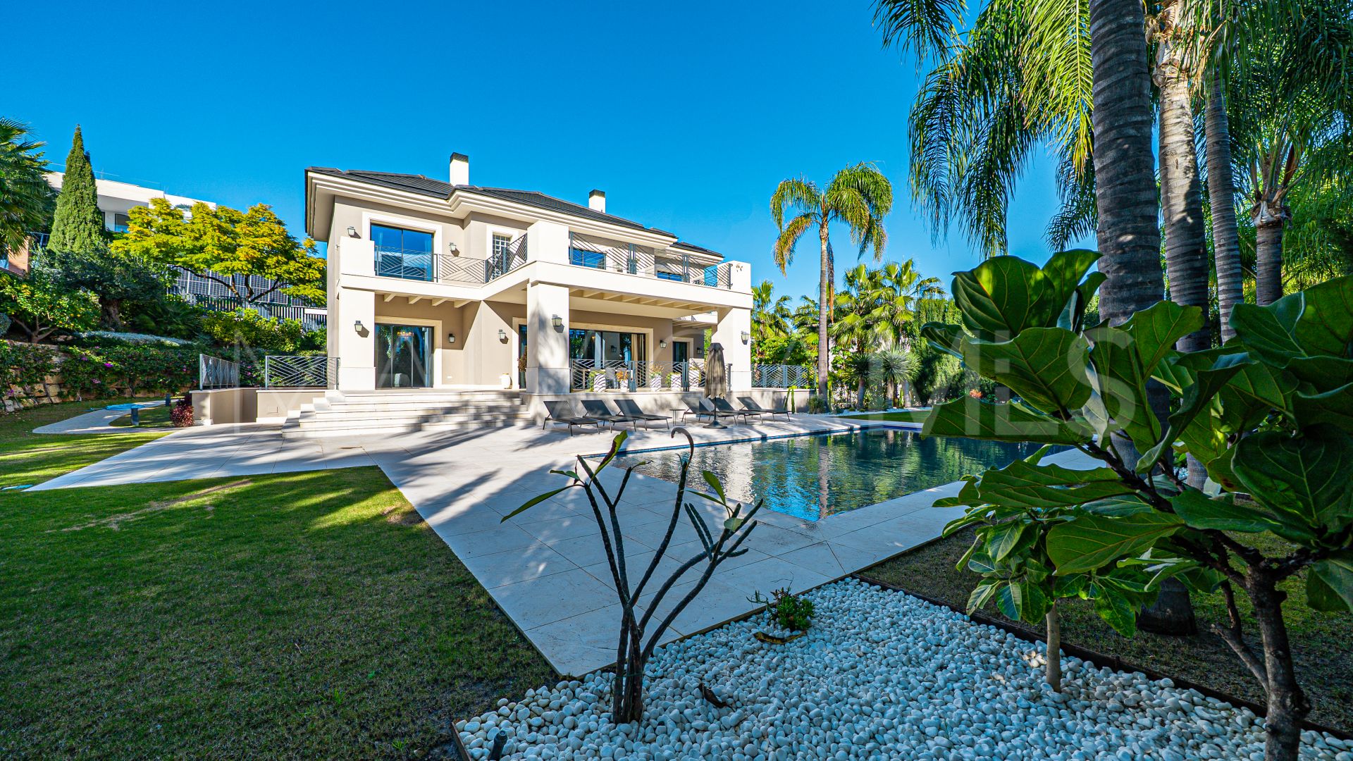 Villa for sale in Los Flamingos