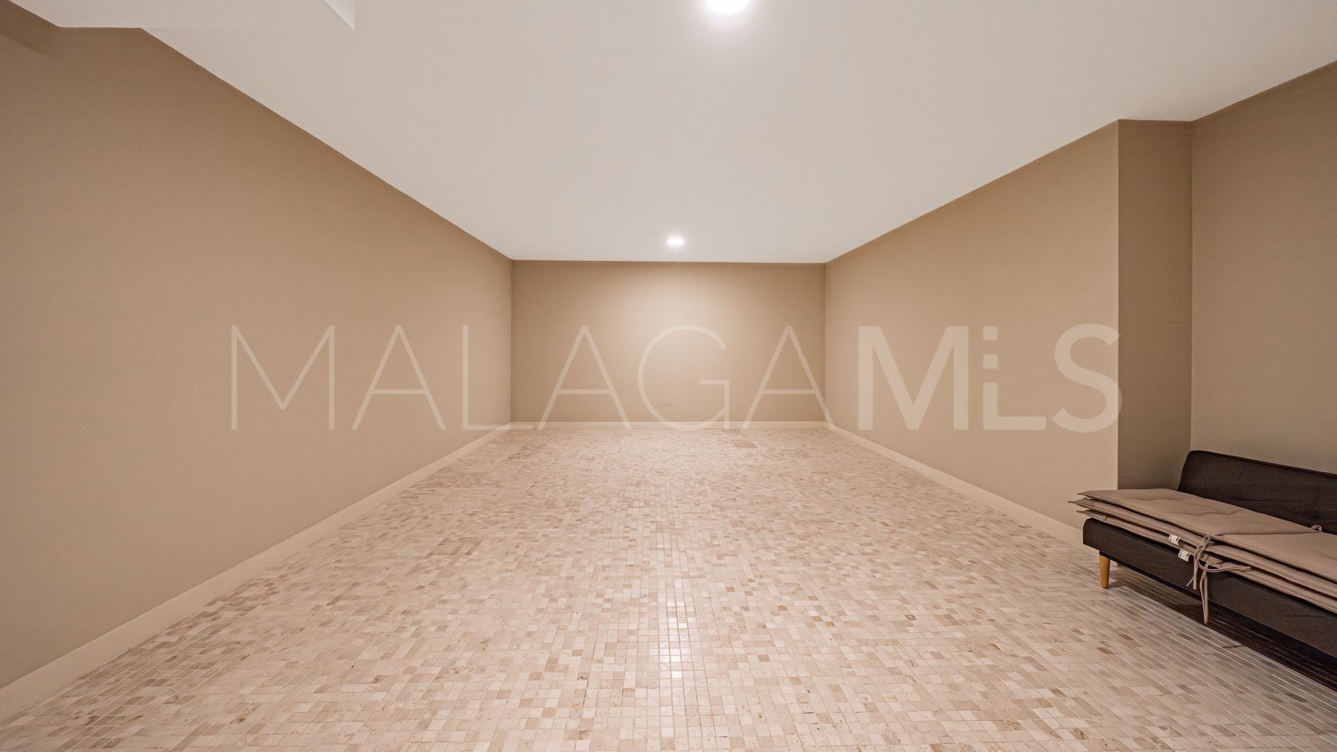Villa for sale in Los Flamingos
