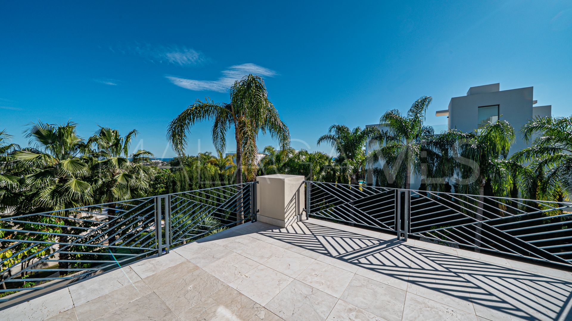 Villa for sale in Los Flamingos