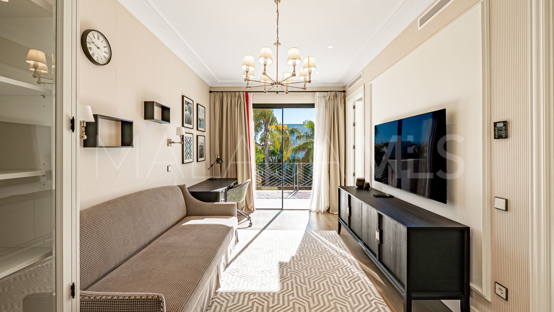 Villa for sale in Los Flamingos