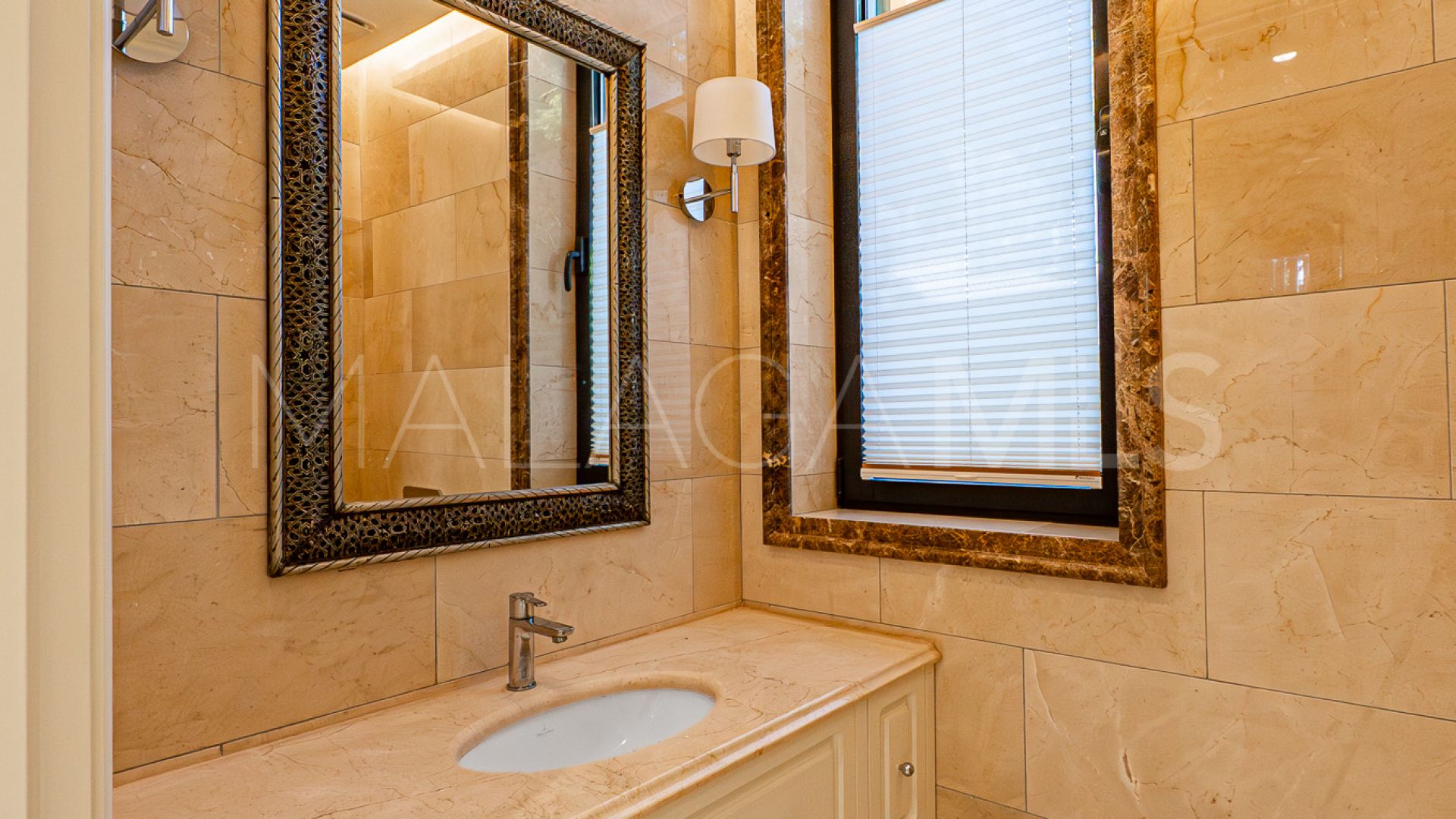 Villa for sale in Los Flamingos