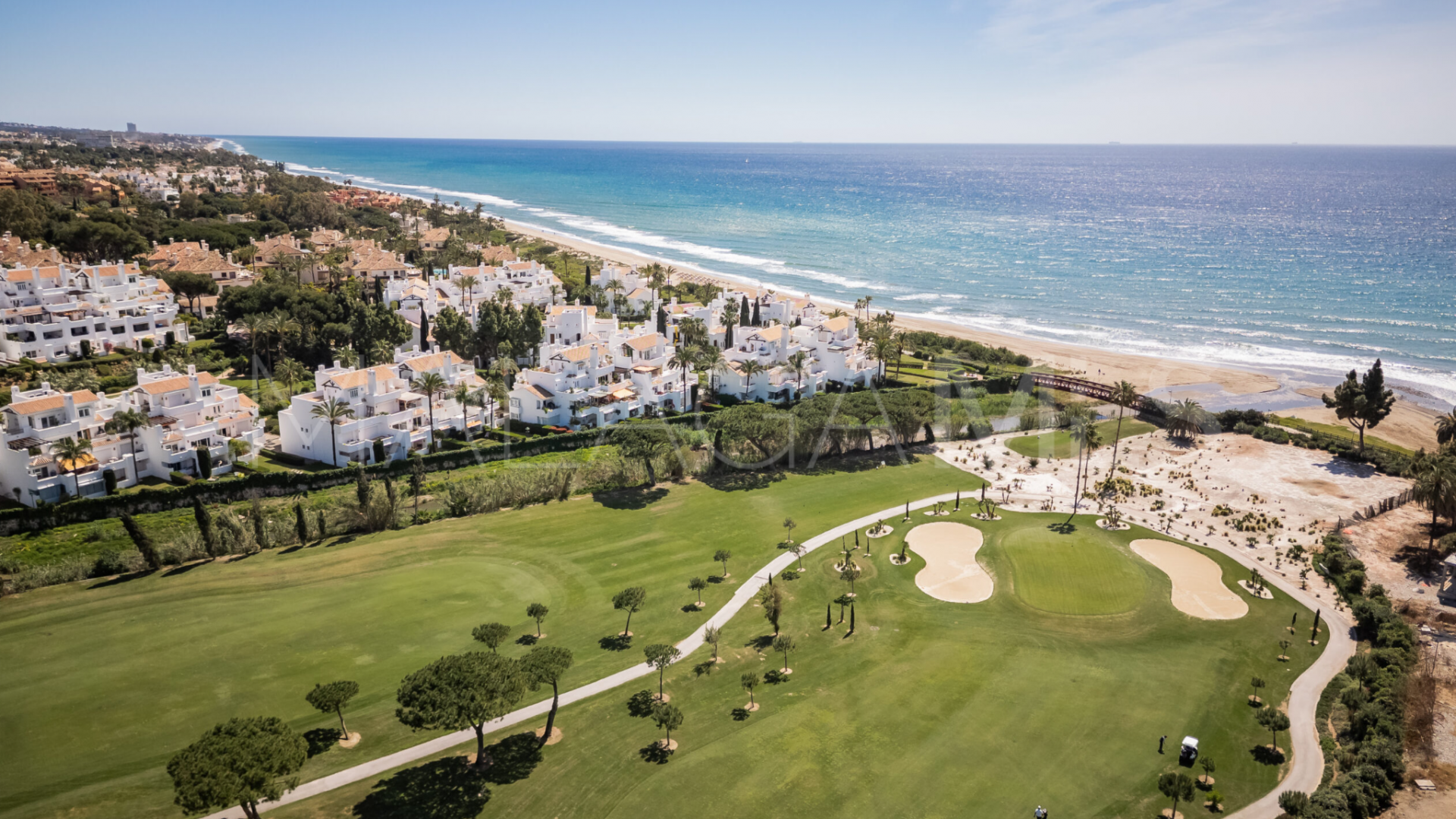 Lägenhet for sale in Los Monteros Palm Beach