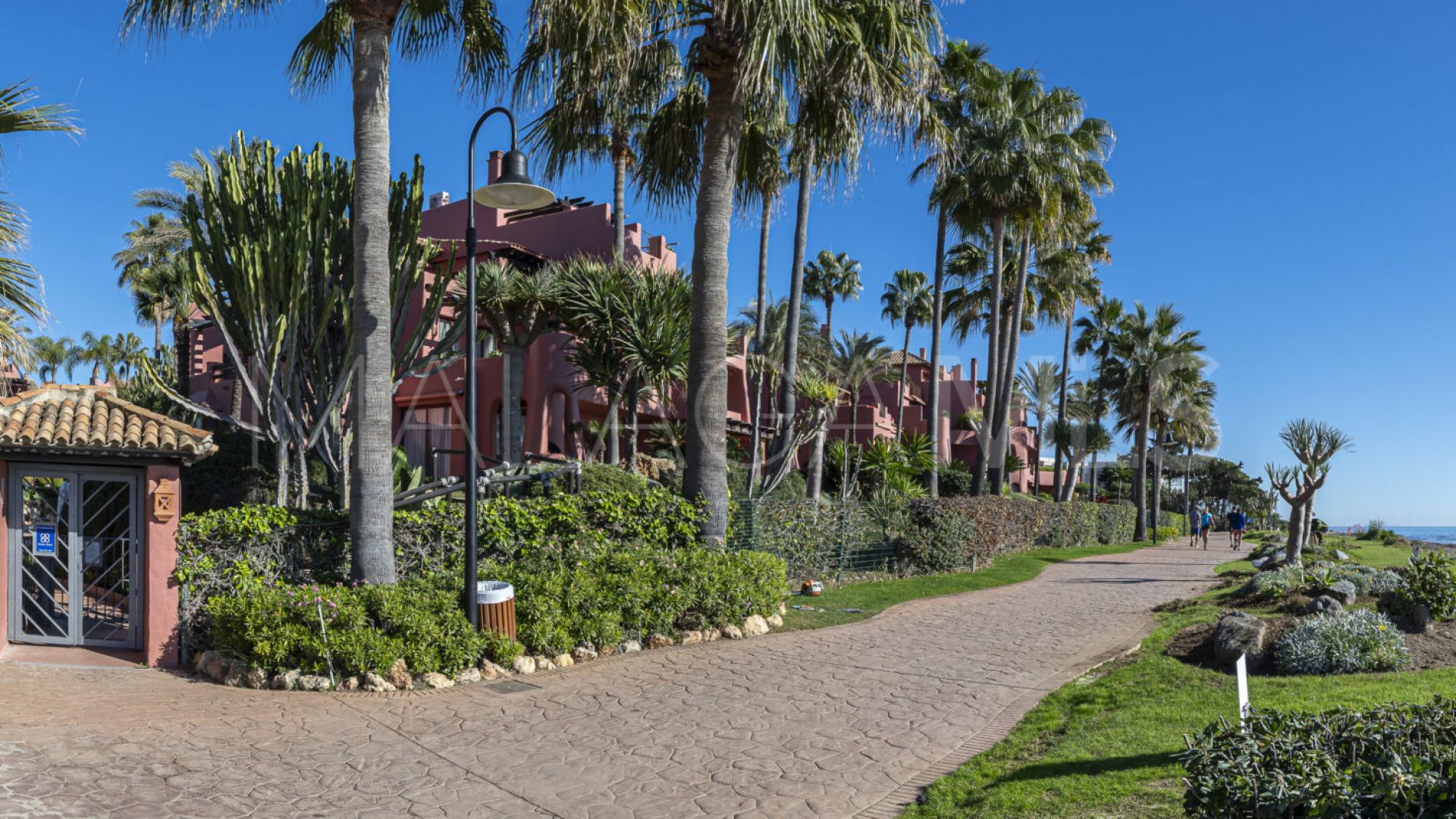 Markplanslägenhet for sale in Almenara Beach