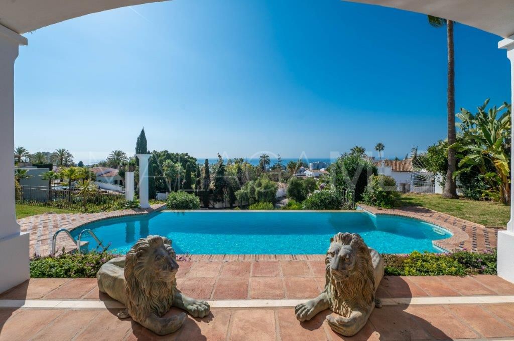 Villa for sale in Rio Real