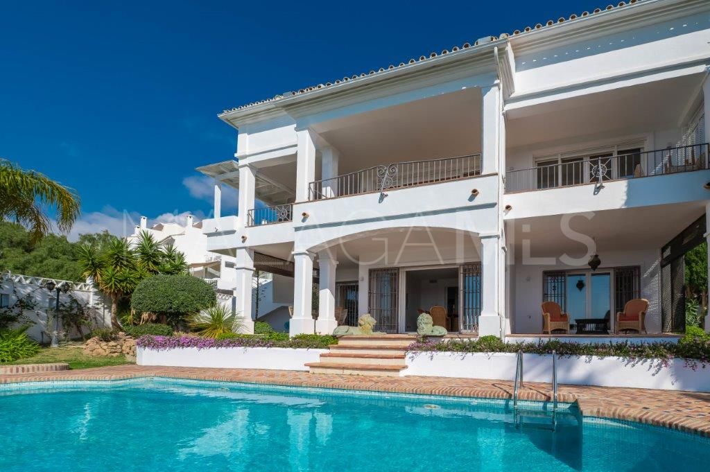Villa for sale in Rio Real