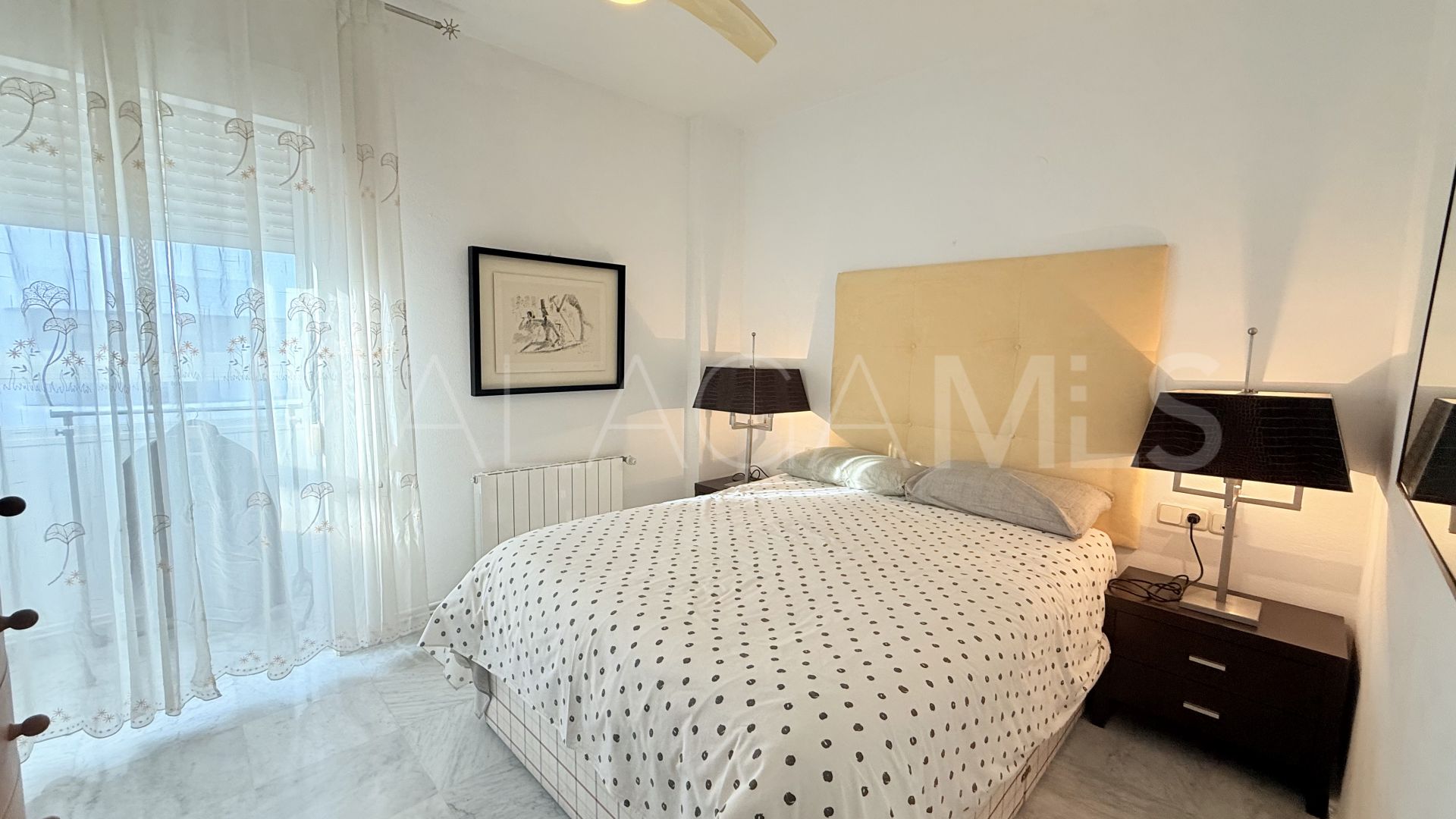 Ático for sale in Marbella Real with 4 bedrooms