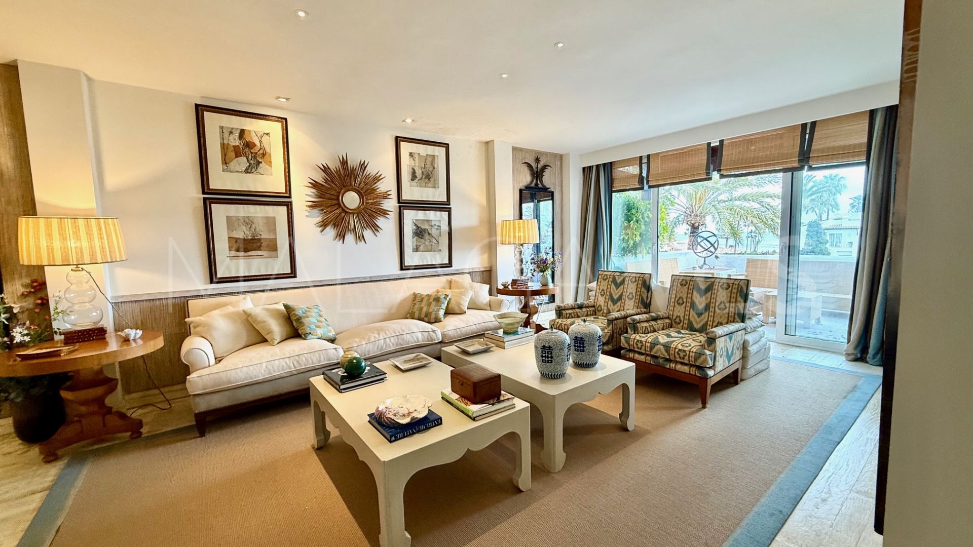 Duplex penthouse in Alcazaba Beach for sale