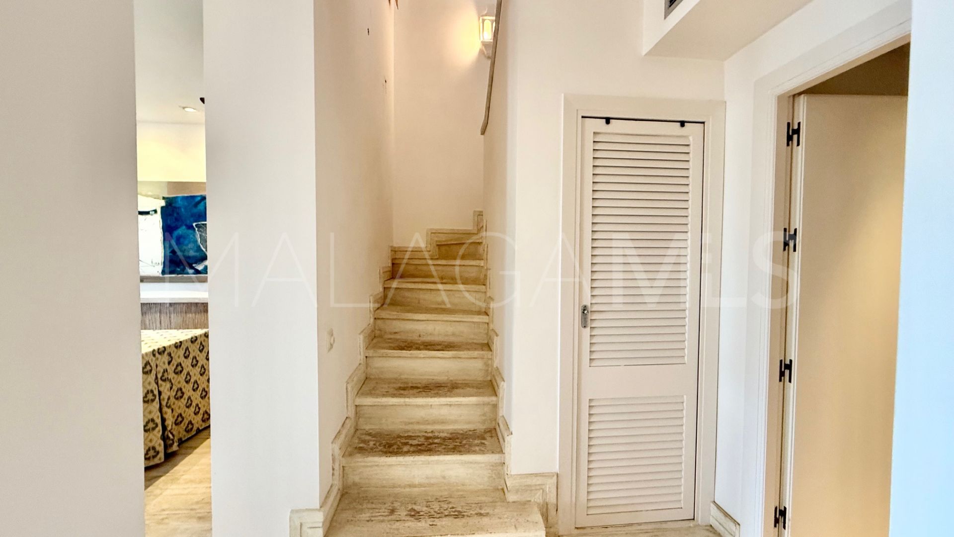 Duplex penthouse in Alcazaba Beach for sale