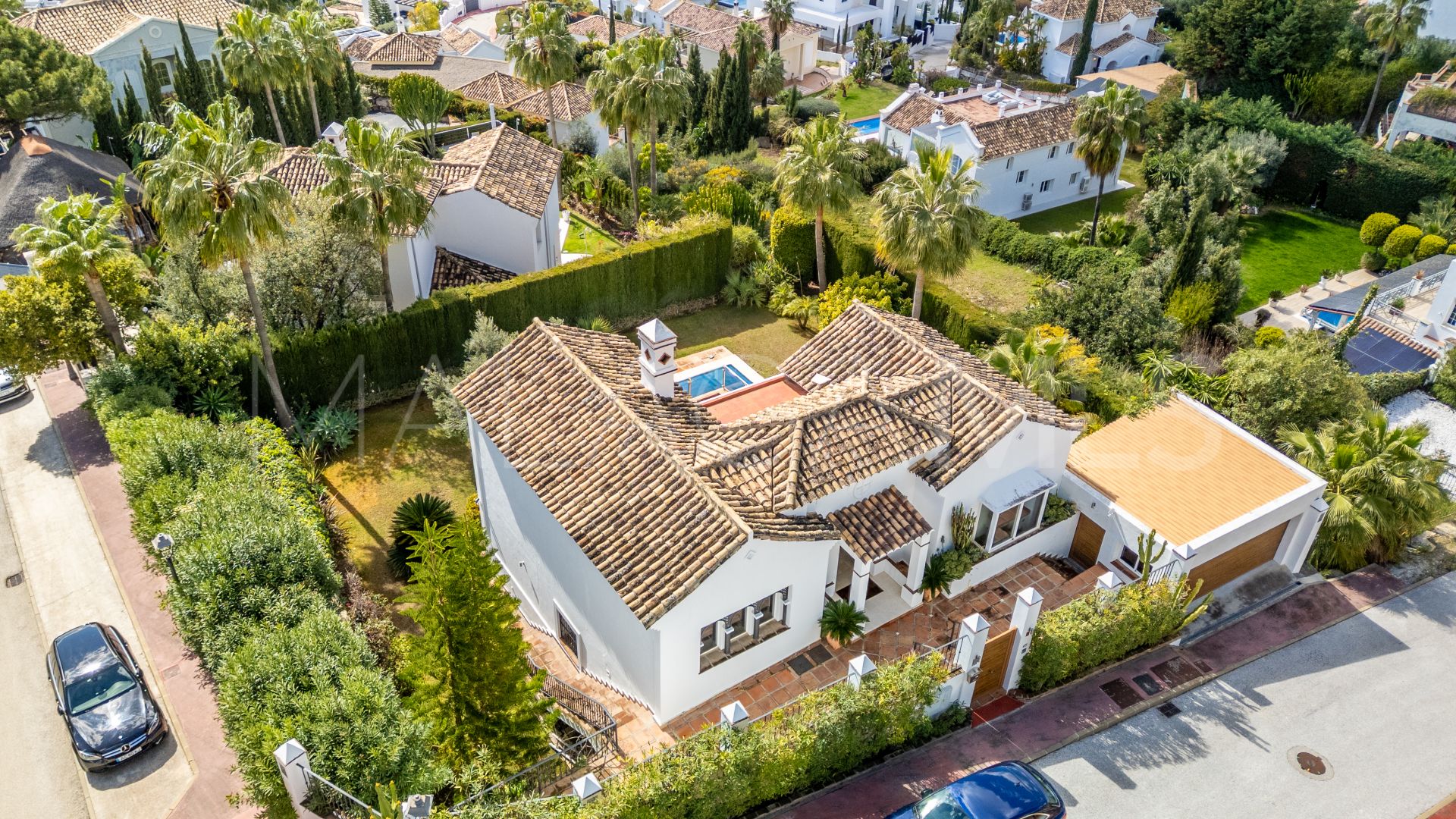 Villa for sale in Sierra Blanca Country Club