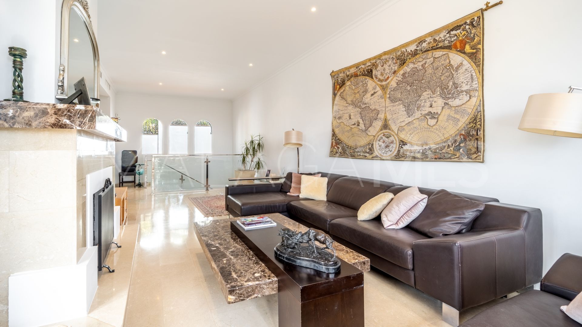 Villa for sale in Sierra Blanca Country Club