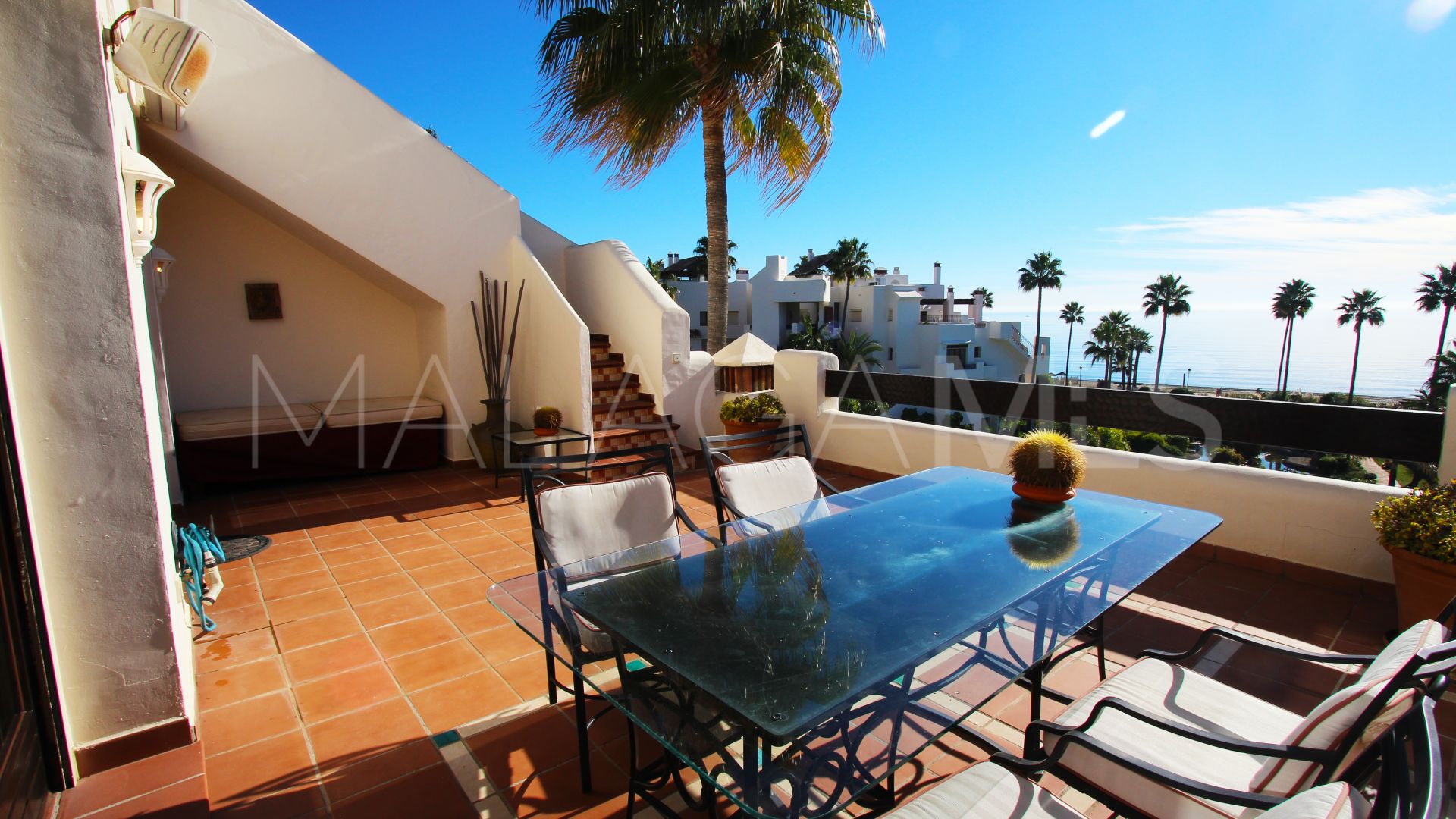 Zweistöckiges penthouse for sale in Bahía del Velerín