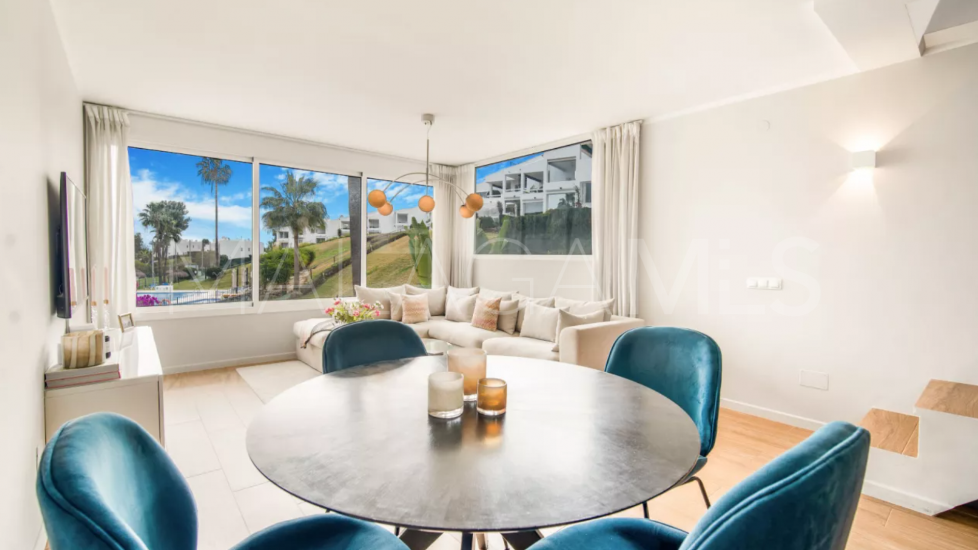 Zweistöckiges penthouse for sale in Azahara I