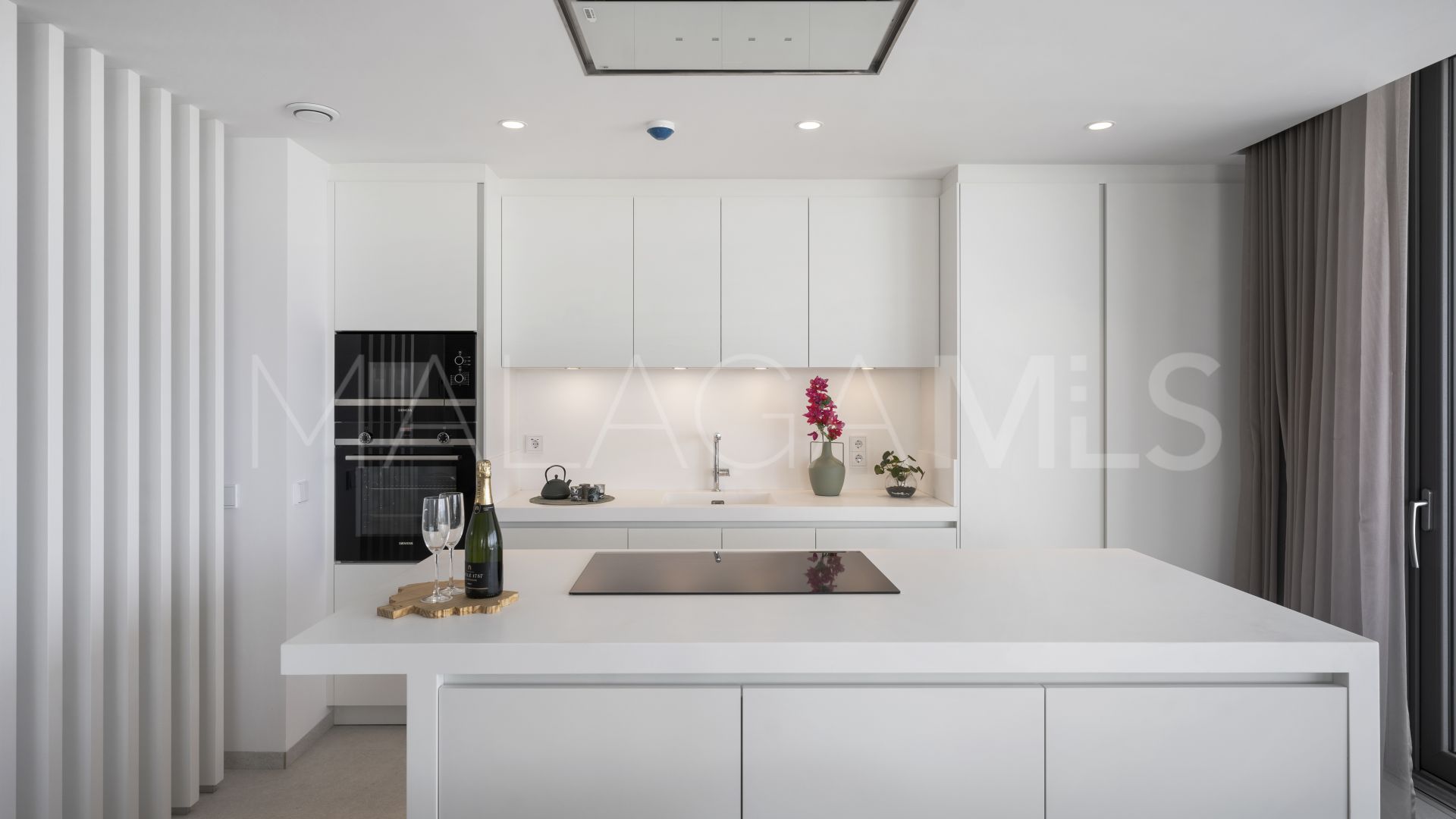 Ático de 4 bedrooms for sale in Benahavis